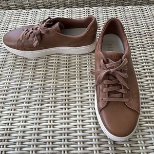 Kizik Vegas Hands Free Leather Shoes 10.5/12 Wide workwear staple athleisure‎